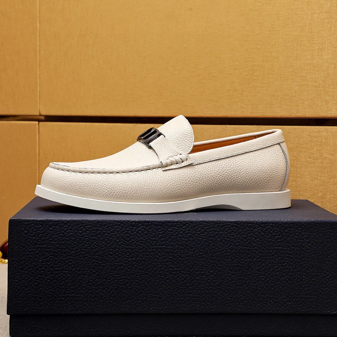 Men's shoes 💰480 💐Original packaging Product trademark: Dior "Dior" casual leather shoes Regular size: 38-44 (45.46.47🉑️Customized) Product materials: Selected Italian imported first-layer pebbled cowhide leather upper + luxury hardware buckle, imported water-dyed cowhide lining. Strong three-dimensional visual effect, original rubber outsole Color: 3⃣️colors available